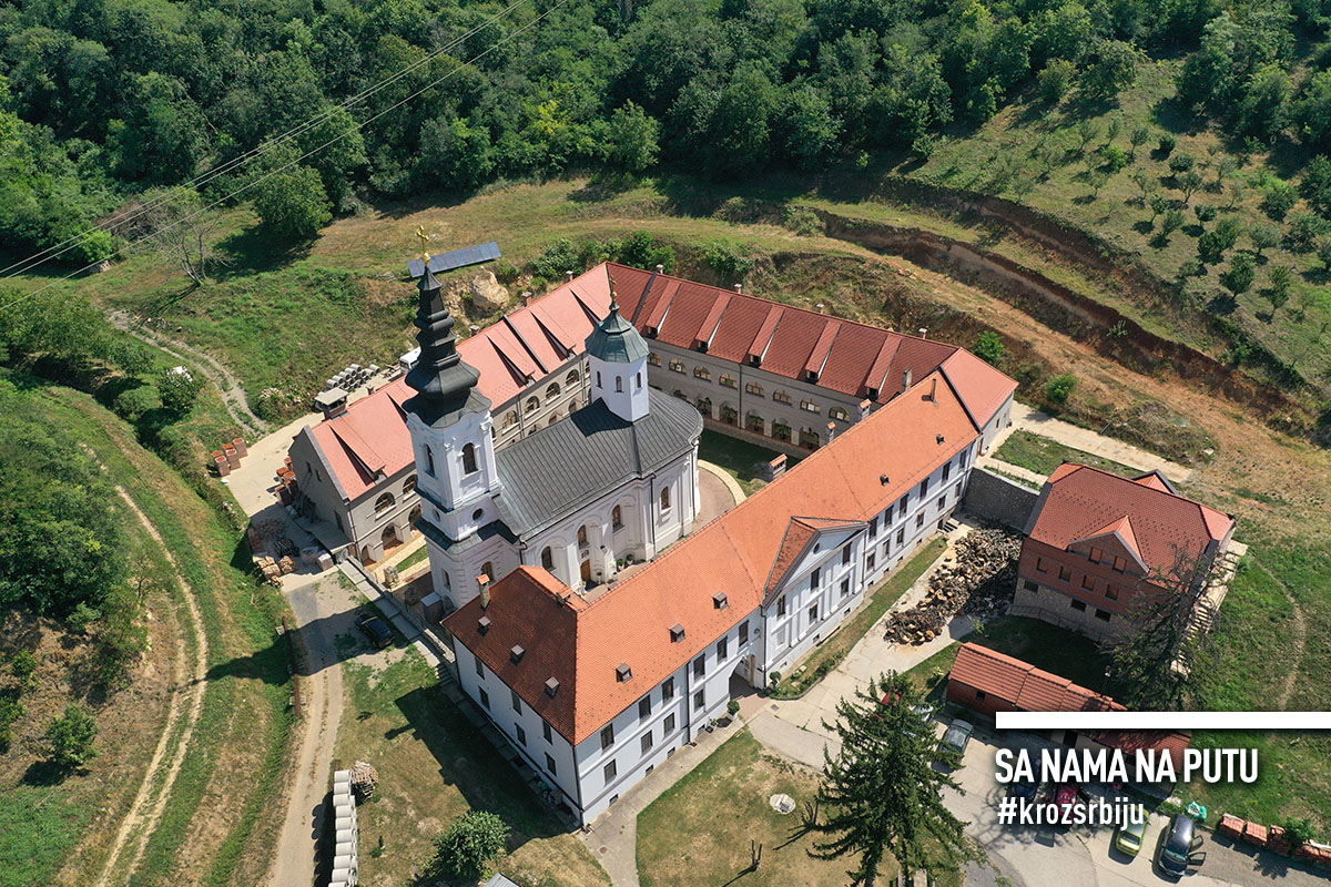 Manastir Kuveždin